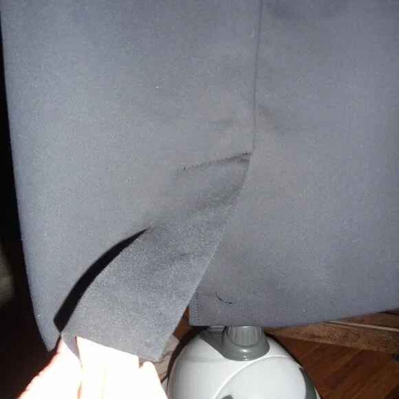 NWOT Elle classic black ruffle waterfall skirt, size 6 - Picture 4 of 6